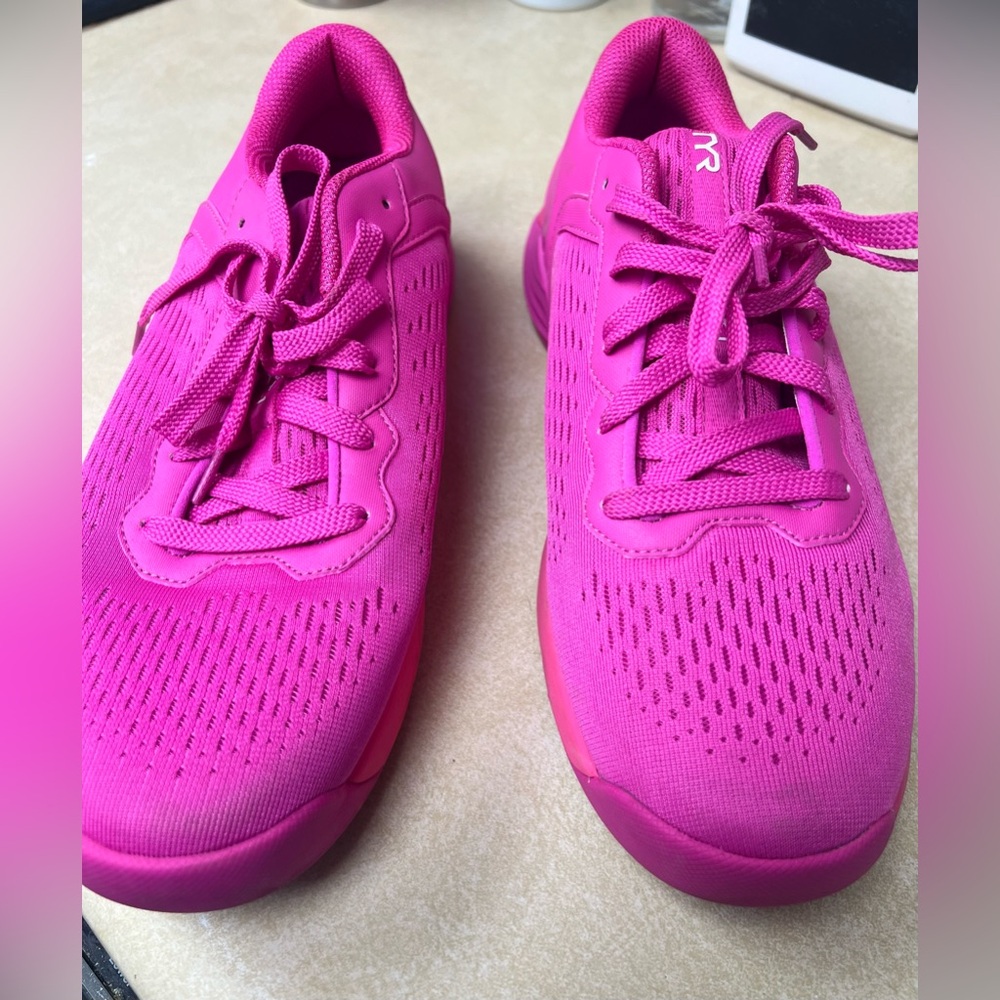 TYR CXT-1 women’s size 10.5 lifting shoe